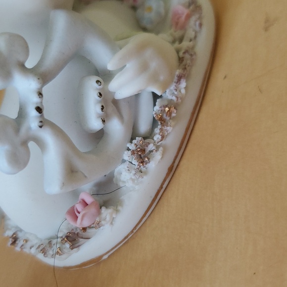 Lefton China Set of Angel Figurines with Pastel Wings - Picture 5 of 14